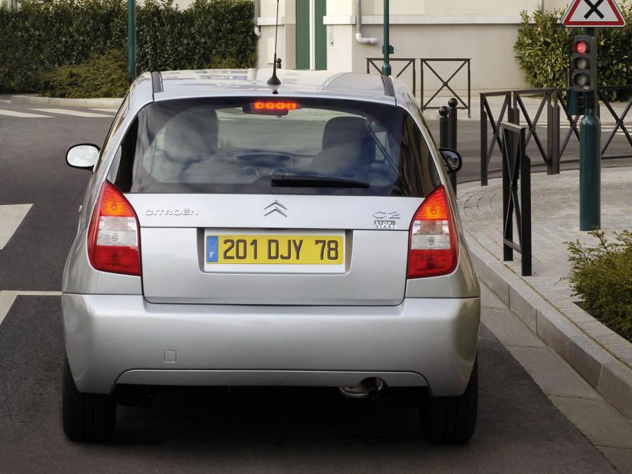  Citroen C2 Stop&Start 2005 года  (фото 2 из 4)